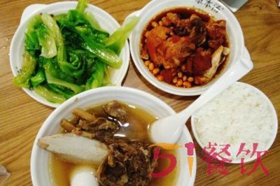 草本湯 投資5-10萬(wàn)，掘金養(yǎng)生藥膳與風(fēng)味小吃融合新賽道
